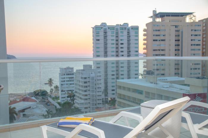Ocean View Condo with Resort Amenities