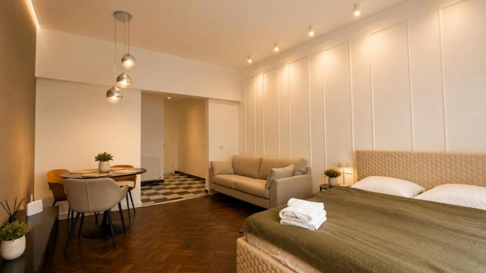 Elegant 2 Room Apartament - Central