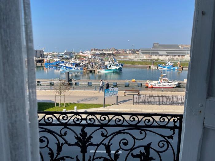 Villa Quai du Tréport 4 étoiles face au port et à la mer