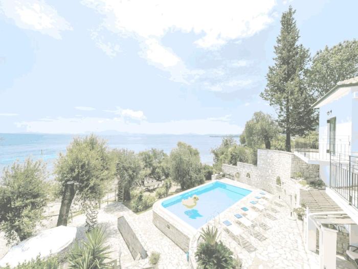 Sunny Ionian Retreat near the Sea