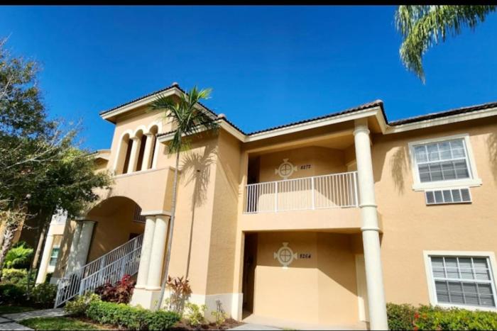 Right Direction Rentals 1 Bedroom Villa 8272