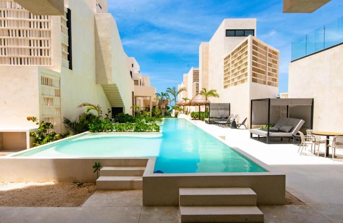 2BR beach Condo with 5 stars amenities in Telchac