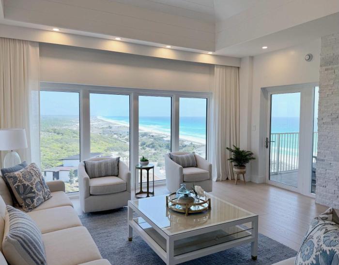 TOPSL Beach Manor 1103