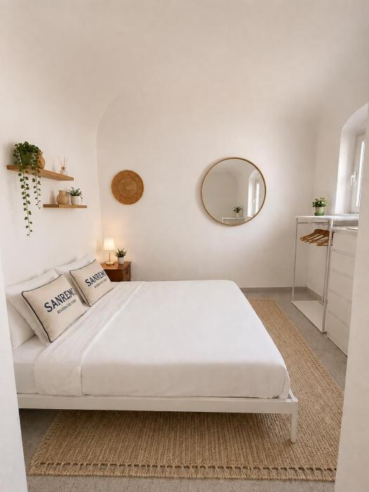 GL Apartments In the Heart of Sanremo