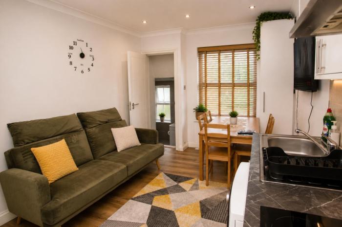 Evergreen Apartments-Flat 4, London