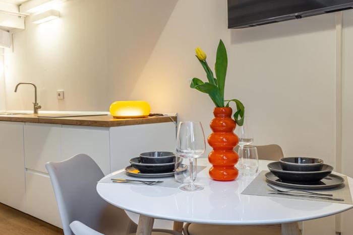 Cozy Apartment In Historical Building - Porta Venezia