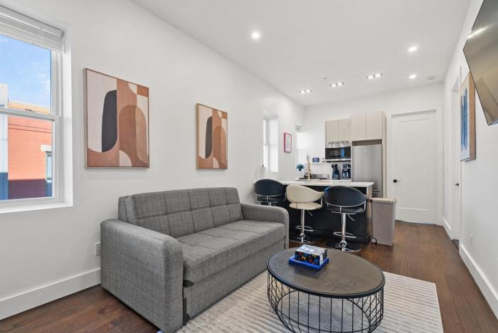 Luxury 2BR 15 Min to Manhattan and World Cup Access