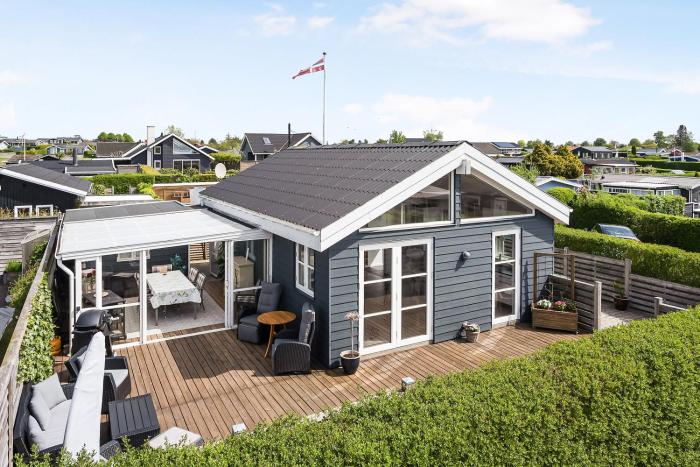 Holiday Home In Karrebæksminde Near The Beach
