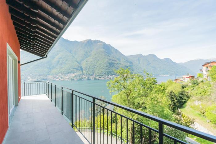 Panoramic lake suites by RentComo