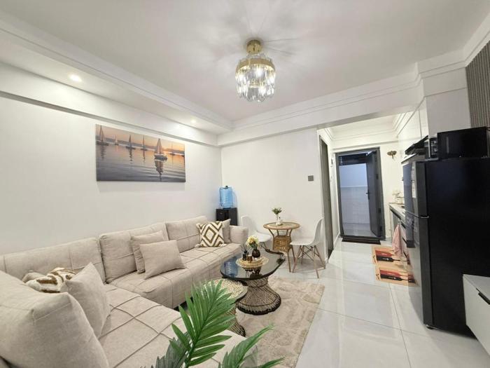 Fancy one bedroom in Westland