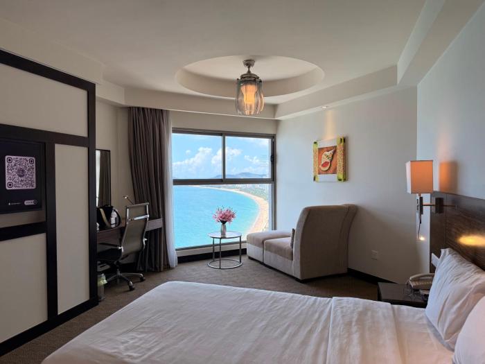 Hoda Beachfront By Joy