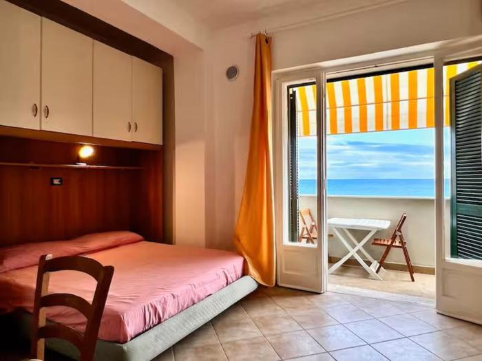 Appartamenti Poli Beach - Via Arenile 8