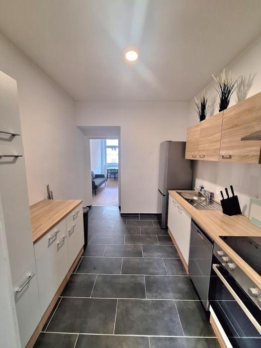 New Spacious Family & Group Stay 27