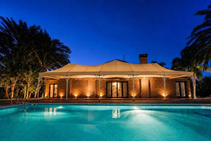 Villa Fogliano con Dèpendance