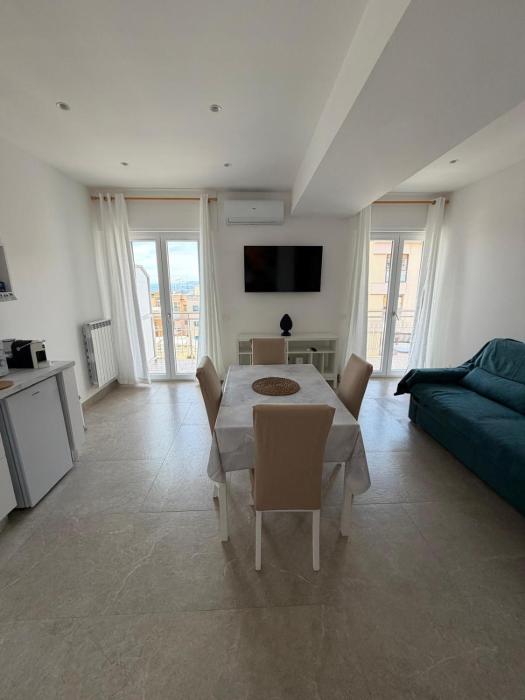 Ele & Ca Apartment