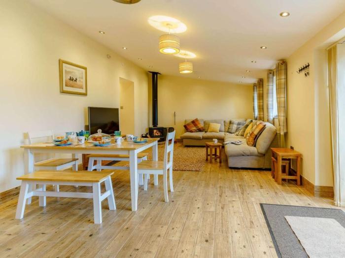 3 Bed in Usk- oc-87286