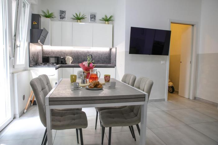 La Casa della Vespa - Comfort & Relaxation in Como