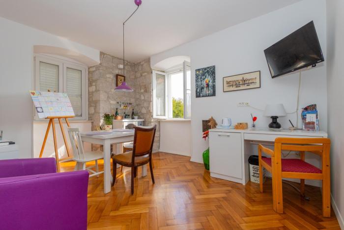 Old City Center Suite