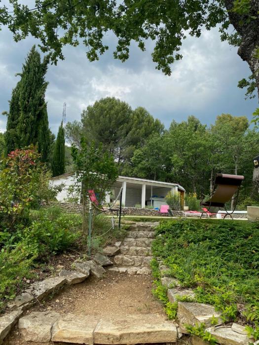 Provencal Villa With Panoramic Views In Luberon