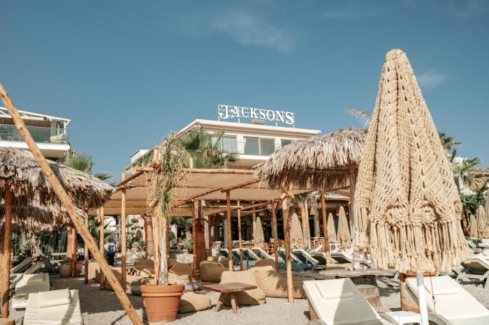 Jacksons sea view living