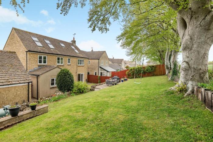 4 Bed in Northleach oc-b42441