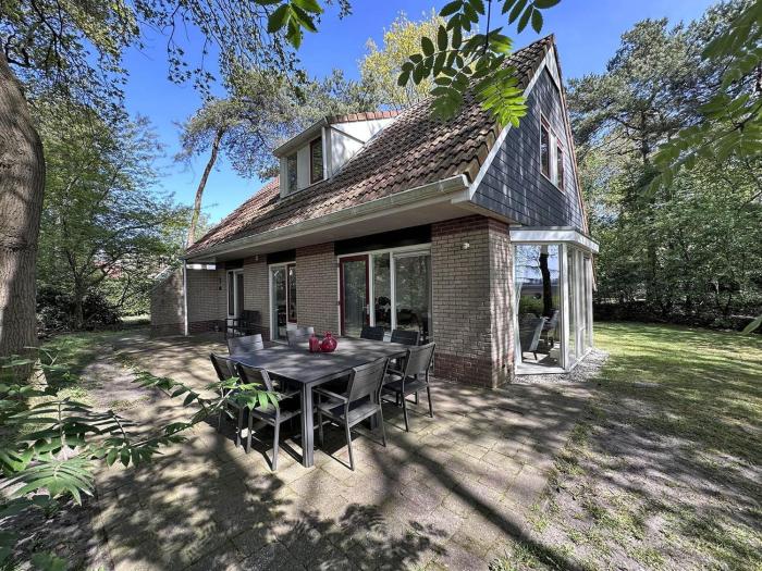 Peaceful Holiday Home in Lemele