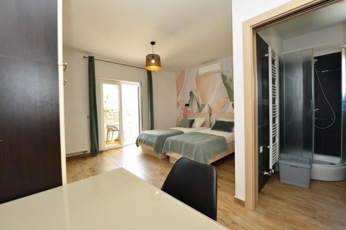 Apartmani Maja