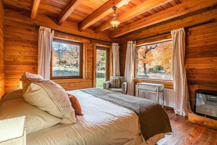 Rocanegra Lodge - Suite romántica Premium Cama Superking Hidromasaje Spa Desayuno