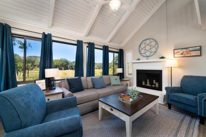 929 Sealoft Villa
