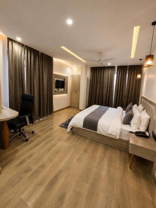 Hotel Zed Near IGI Airport