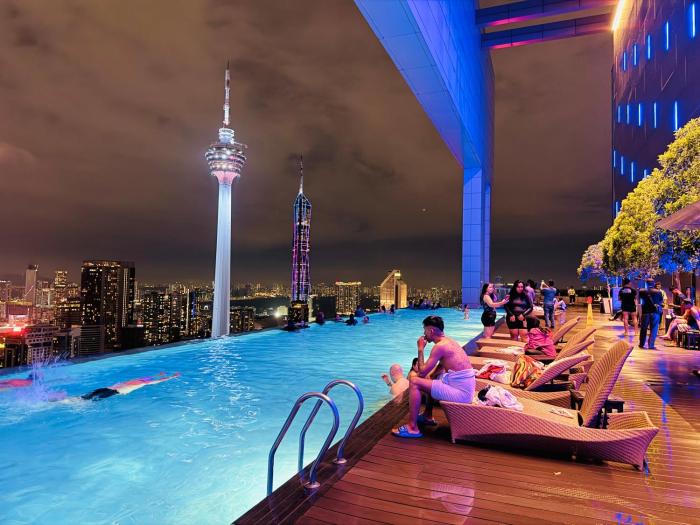Rooftop Pool - Platinum Family Suites KLCC
