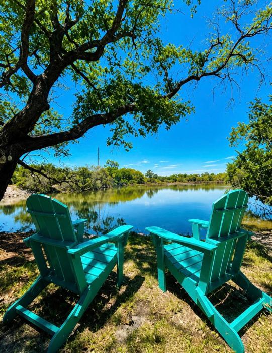 Waterfront Pelicans Paradise Retreat A Tybee hidden gem!