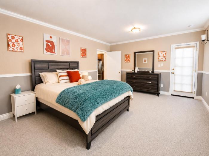 Spacious 3BR w Large Backyard | Near SF & OAK