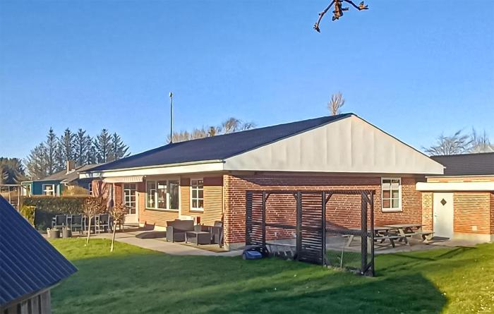 Stunning Home In Havndal With Wifi
