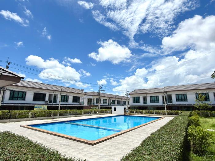 Pattaya 3-Bedroom Townhouse