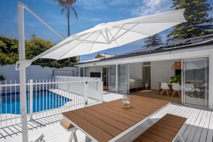 THE OSLO on Broadway - Two Poolside Villas