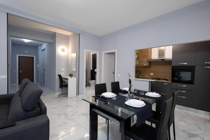 Cf Luxury House