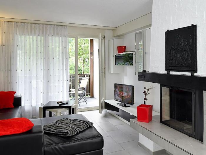 Apartment Dorfstrasse 53c by Interhome