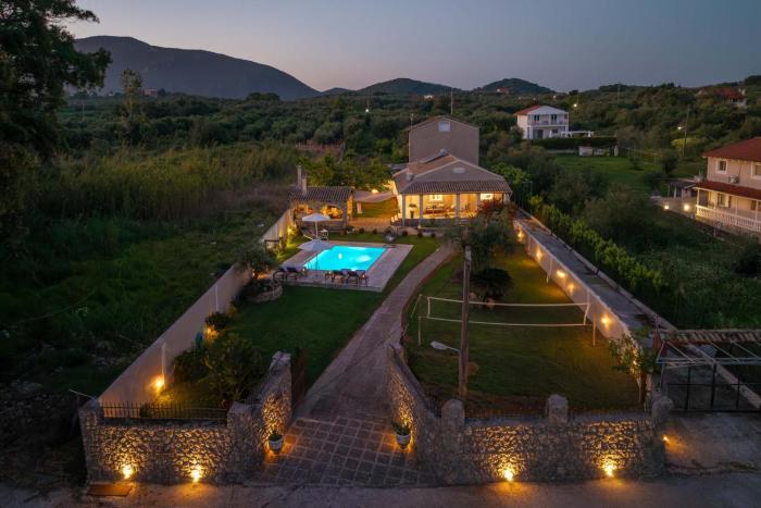 Pavlos & Sofia Harmony Villa with Private Pool