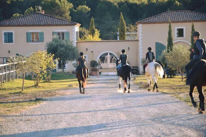 Les Ecuries du Maistre