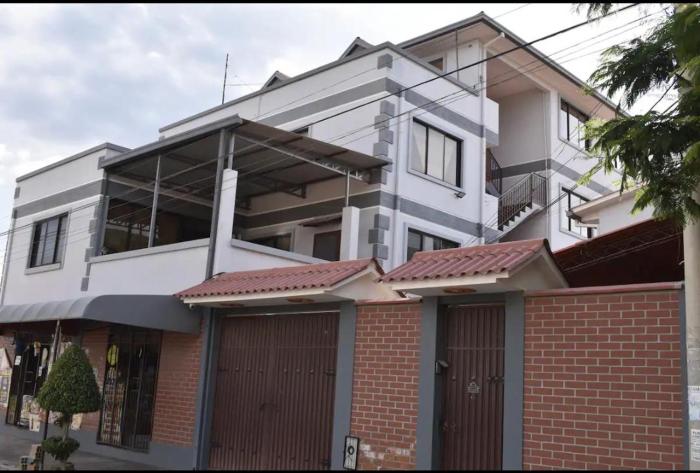 Valle Dorado Residence