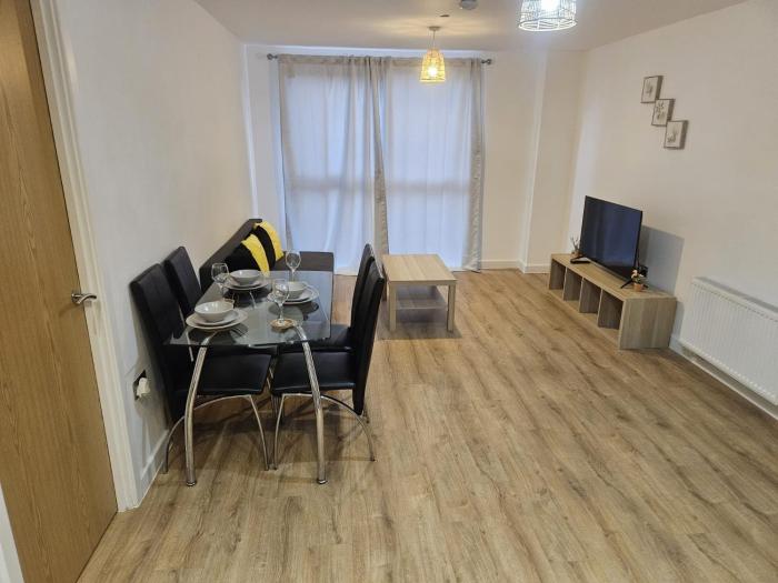 Stunning 2-Bed Apartment in City Centre