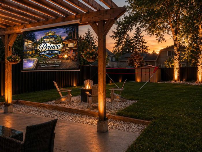 4BR Coach House - Hot Tub Fire Pit & Theatre