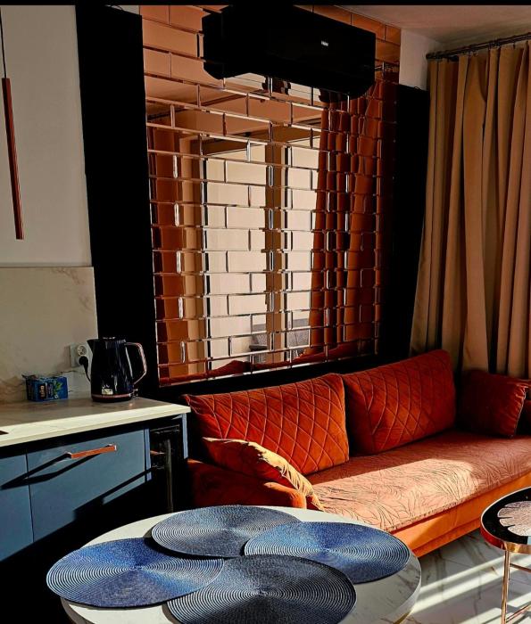 Copper Apartment Gdańsk by the European Solidarity Centre
