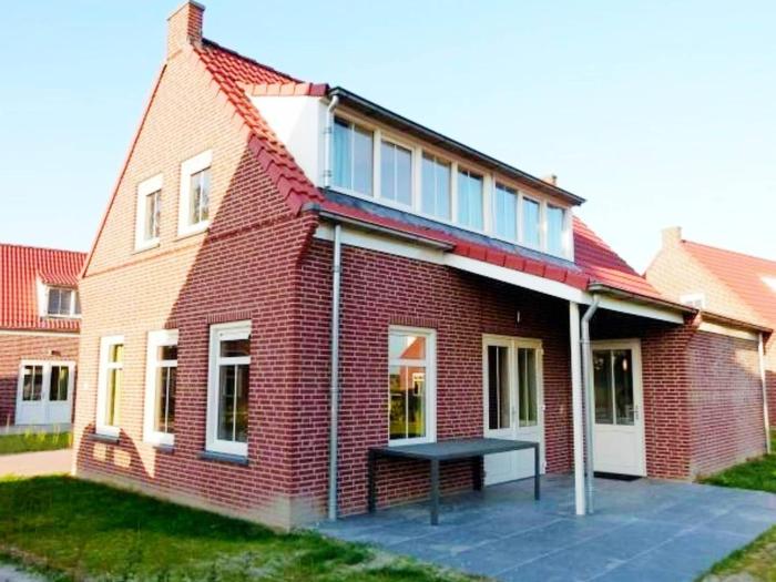Nice holiday home with garden