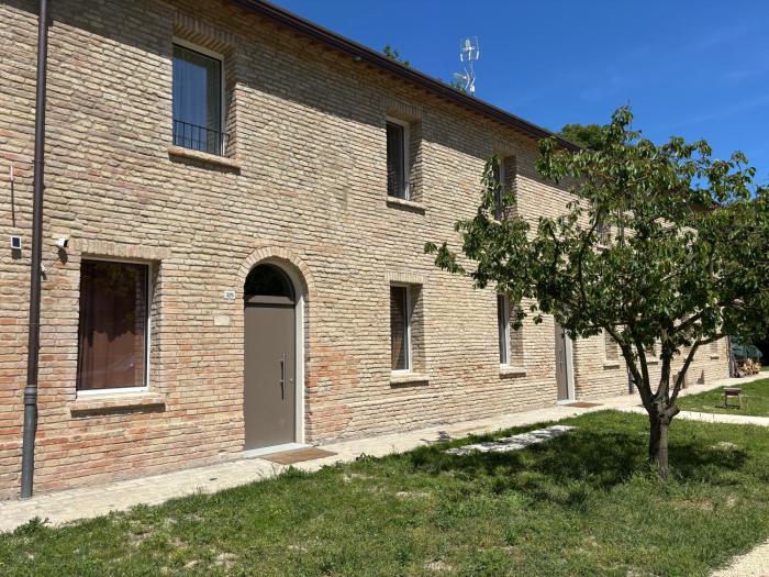 Casale 325