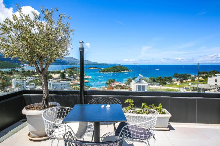 Rumani 3 Islands Hotel