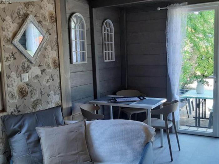 Chalet avec climatisation - 4 pers. - API-1-52-2808