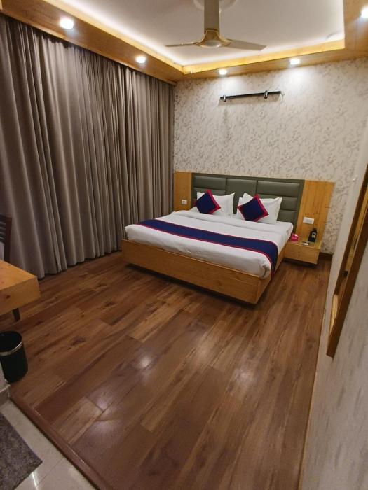 Hotel Bella Heights