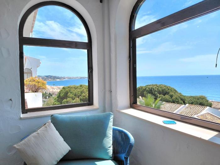 Lets in the Sun Torrenueva with sea views